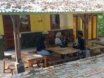 pelajar-di-kuningan-ketahuan-lagi-begituan.jpg