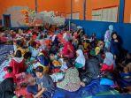 pengungsian-longsor-Cibenda-Kabupaten-Bandung-Barat-Senin-2532024.jpg
