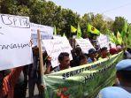 petani-demo12.jpg