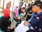 plt-bupati-indramayu-pantau-langsung-penyaluran-bansos.jpg