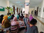 saksi-dihadirkan-dalam-sidang-kasus-bentrok-lahan-tebu-maut-keluarga-harap-pelaku-dihukum-berat.jpg