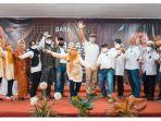 warga-dan-emak-emak-kuningan-deklarasikan-anies-baswedan.jpg