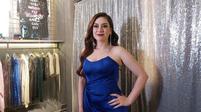 Jadi Tulang Punggung Anak-anaknya, Celine Evangelista Tetap Selektif Menerima Pekerjaan