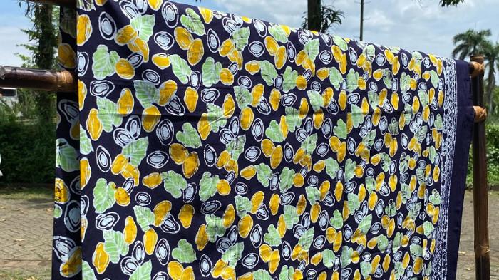 Salah satu motif Batik Kemang dari 15 motif batik yang diproduksi Paguyuban Batik Kemang