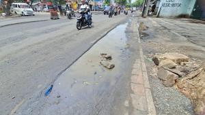 Banjir-di-Jalan-Hos-Cokroaminoto-Ciledug.jpg