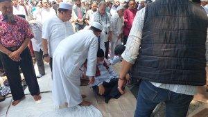 Din-Syamsuddin-ambruk-saat-akan-pimpin-salat-Zuhur-di-Patung-Kuda-Senin-2242024.jpg