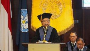 Guru-Besar-Kimia-FTUI-Prof-Yuswan.jpg