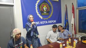 Ingrid-Kansil-ke-PWI-depok.jpg