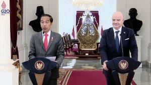 Jokowi-dan-Presiden-FIFA-009.jpg