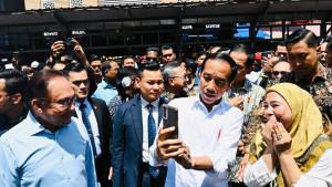 Jokowi-pasar-kuala-lumpur.jpg