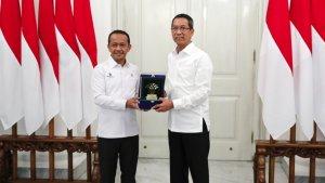 Kepala-BKPM-RI-Bahlil-Lahadalia-menemui-Pj-Gubernur-DKI-Jakarta-Heru-Budi-Hartono.jpg