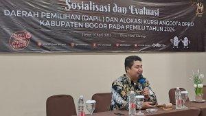 Ketua-Div-Sosdiklih-Parmas-KPU-Kabupaten-Bogor-Herry-Setiawan-1.jpg