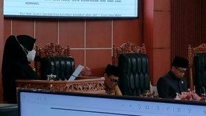 Ketua-Komisi-D-DPRD-Kota-Depok-Supriatni-minta-di-tahun-2023-DPRD-agar-meningkatkan-kinerja.jpg