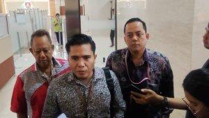 Kuasa-hukum-korban-Zainul-Arifinresmi-membuat-laporan-polisi-LP-ke-Bareskrim-Polri.jpg