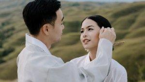 Maudy-Ayunda-kenang-momen-pertemuan-dengan-suaminya-Jesse-Choi.jpg
