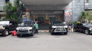 Mobil-Menteri-di-Polda-Metro-Jaya.jpg