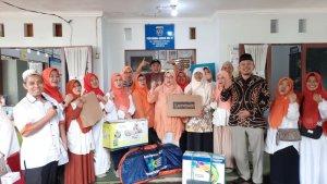 Nur-Azizah-Bantu-Posyandu-Asoka.jpg