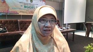 Nur-Azizah-Tamhid-beri-paparan-materi-di-program-NGOPI-di-Depok.jpg