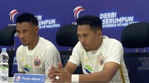 Pemain-senior-Persija-Jakarta-Maman-Abdurrahman-dan-Tony-Sucipto.jpg