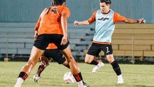 Persija-Jakarta-latihan-di-stadion-soemantri.jpg