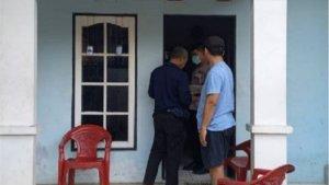 Polisi-melakukan-penyelidikan-kasus-perampokan-disalah-satu-koperasi-di-Citereup.jpg