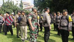 Polres-Metro-Depok-gelar-apel-jelang-Pemilu-2024.jpg