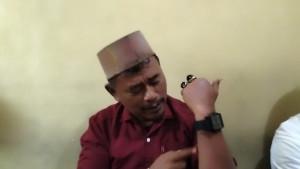 Rastono-korban-penganiayaan-oknum-staf-PN-Depok-mendatangi-Polres-Metro-Depok.jpg