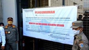 Satpol-PP-DKI-Jakarta-Tutup-Holywings-Vendetta-Gatsu.jpg