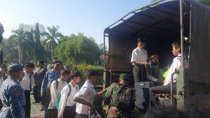 Sejumlah-pelajar-mengikuti-program-Pembinaan-Karakter-dan-Bela-Negara.jpg