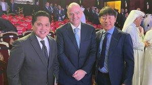 Shin-Tae-yong-Erick-Thohir-dan-Gianni-Infantino.jpg