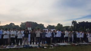 Solat-ied-warga-bogor.jpg