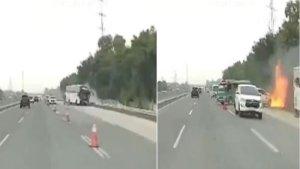 Tabrakan-Maut-di-Tol-Jakarta-Cikampek-KM-54.jpg
