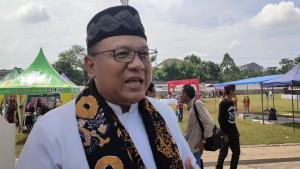Tokoh-Depok-Pradi-Supriatna-mengajak-masyarakat-jaga-tradisi.jpg
