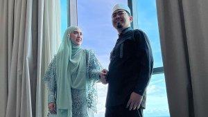 Ustaz-Solmed-dan-April-Jasmine.jpg