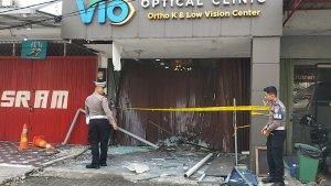VIO-Optical-Clinic-di-Jalan-Margonda-Raya-Beji-Kota-Depok-ringsek.jpg