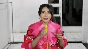 Via-Vallen-ketika-ditemui-di-gedung-Emtek-Daan-Mogot-Jakarta-Barat-Senin-14112022-malam.jpg