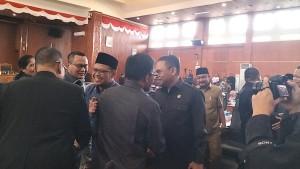 Wakil-Wali-Kota-Depok-Imam-Budi-Hartono-menghadiri-rapat-paripurna.jpg