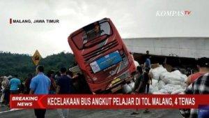 kecelakaan-bus-di-tol-pandaan.jpg