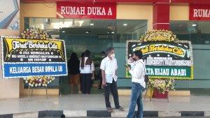 keluarga-dari-Angela-Hindriati-korban-mutilasi-tengah-bersiap-menjalankan-prosesi-Misa.jpg