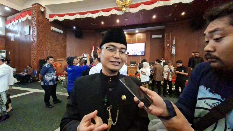 Ade-Supriyatna-soal-HUT-Depok.jpg