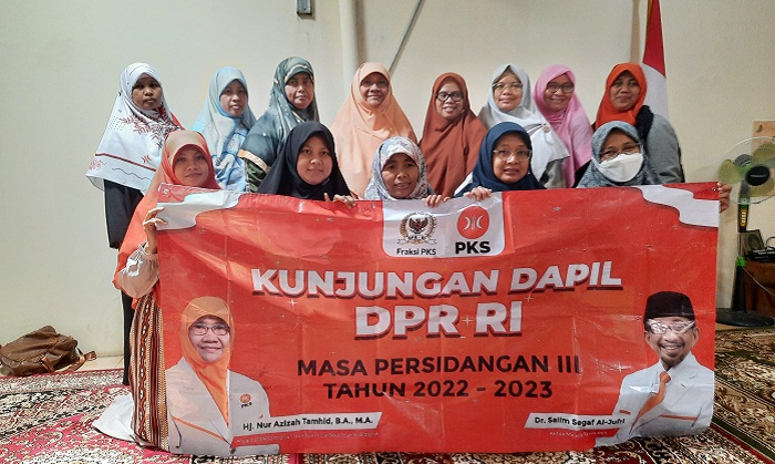 Konsolidasi Kader PKS di Cinere-Limo, Anggota DPR Nur Azizah Tamhid Minta Gencarkan Program KTA
