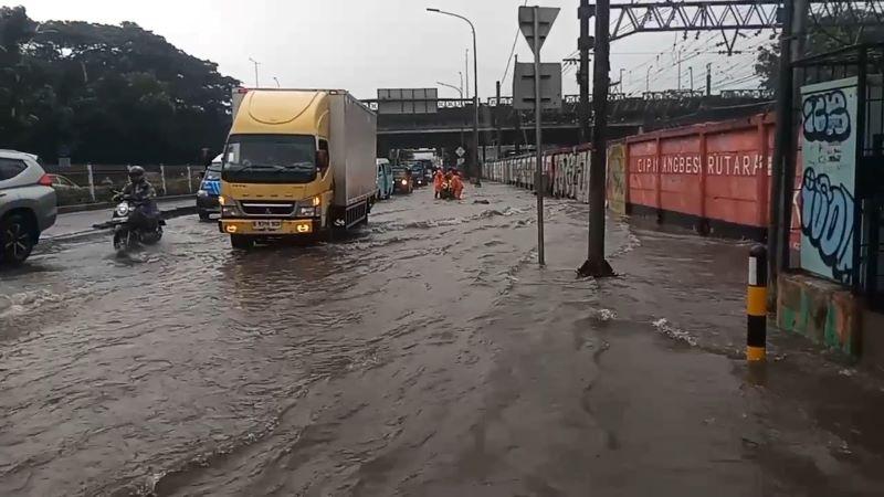 Banjir-di-Jakarta.jpg