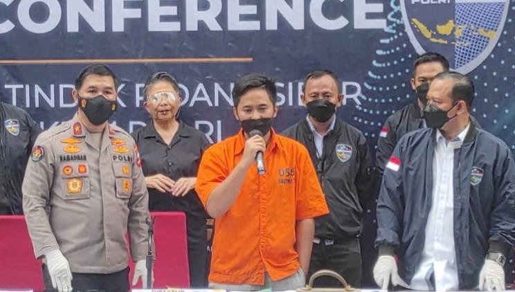 Doni-Salmanan-di-Mabes-Polri-Kebayoran-Baru-Jakarta-Selatan-pada-Selasa-1532022.jpg