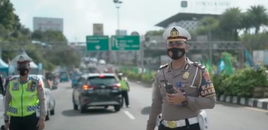 Ganjil Genap Puncak Diberlakukan Hari Ini, Arus Lalu Lintas di Simpang Gadog Lancar