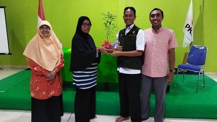 Ingin Tahu Permasalahan yang Dihadapi, Nur Azizah Tamhid Kumpulkan Kader PKS Cilodong Depok