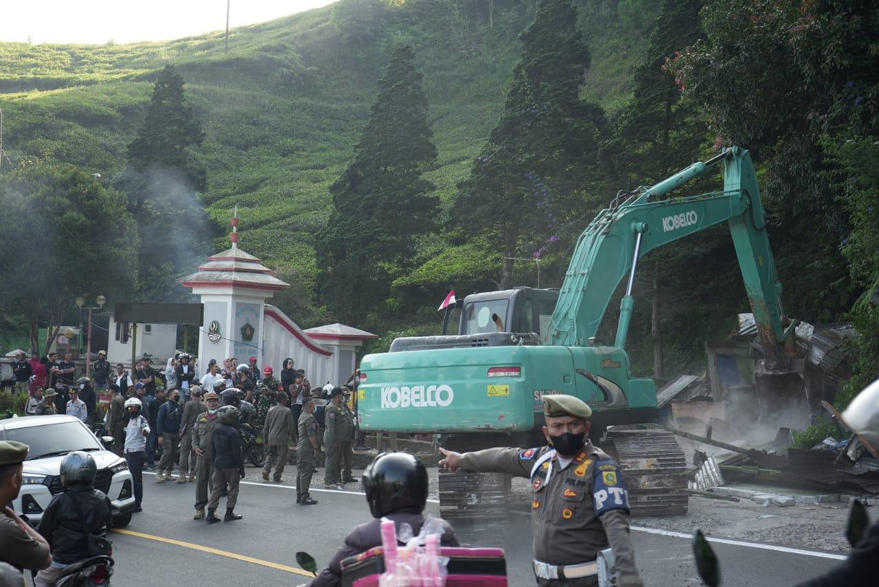Pemerintah-Kabupaten-Pemkab-Bogor-menggusur-puncak.jpg