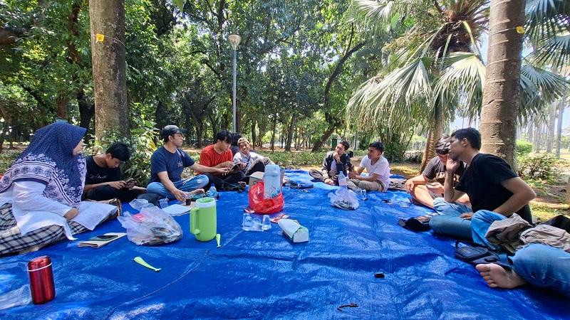 Bangun Kampung Halaman dari Tanah Rantau, Warga Cilacap Bersua di Monas