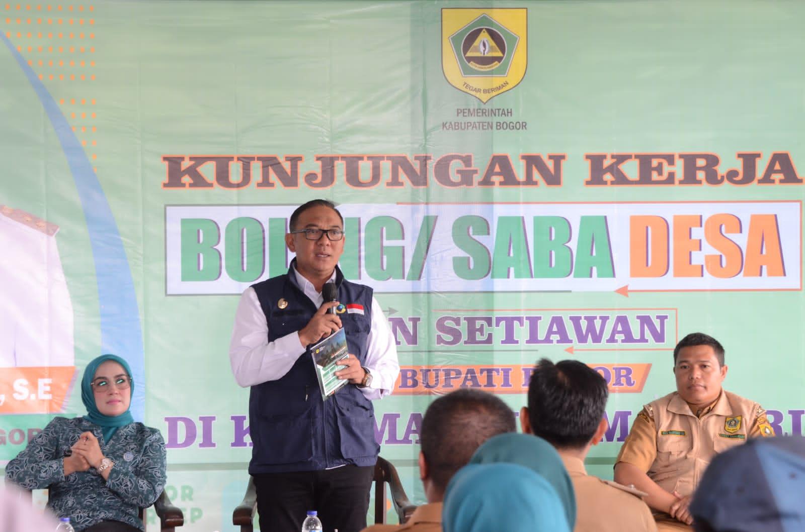 Plt-Bupati-Bogor-Iwan-Setiawan-saat-meninjau-langsung-program-pembangunan-infrastruktur.jpg