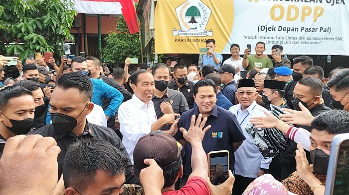 Presiden-Joko-Widodo-disambut-ribuan-warga-Depok-di-Pasar-PAL-Tugu-Cimanggis.jpg