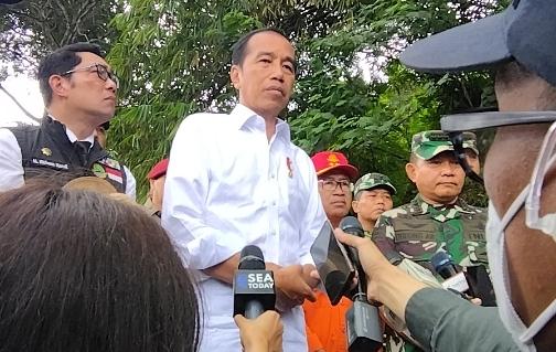 Jokowi Tinjau Gempa Bumi di Cianjur, Prioritas Buka Akses Jalan-Selamatkan Warga Terdampak